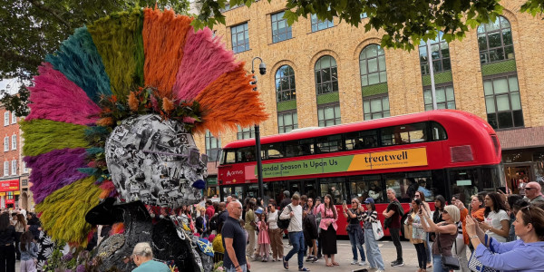 London Most Stylish Street Party at Chelsea in Bloom Ultimate Floral Extravaganza