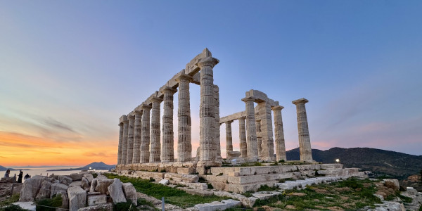 The Ultimate Athens Travel Guide: Carnivals, Rooftop Views, and Viral Eats